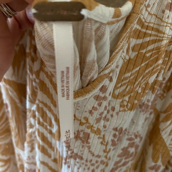 Boho tank - Picture 3 of 3